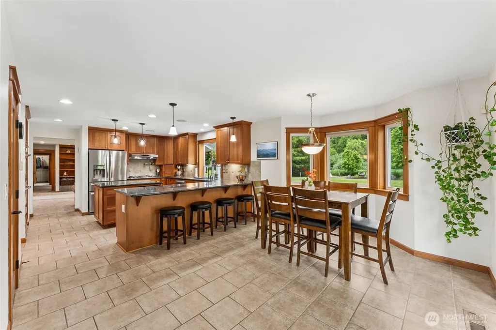 4919 Parker Road E Sumner WA 98390