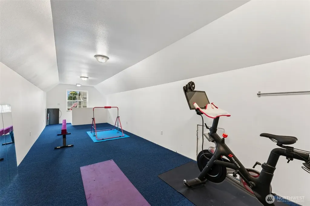4919 Parker Road E Sumner WA 98390