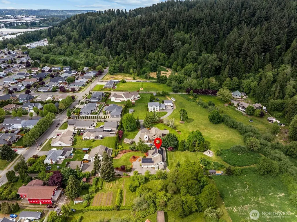 4919 Parker Road E Sumner WA 98390