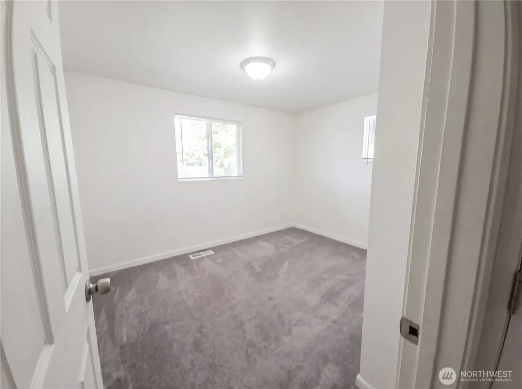 2508 W Francis Avenue Spokane WA 99205