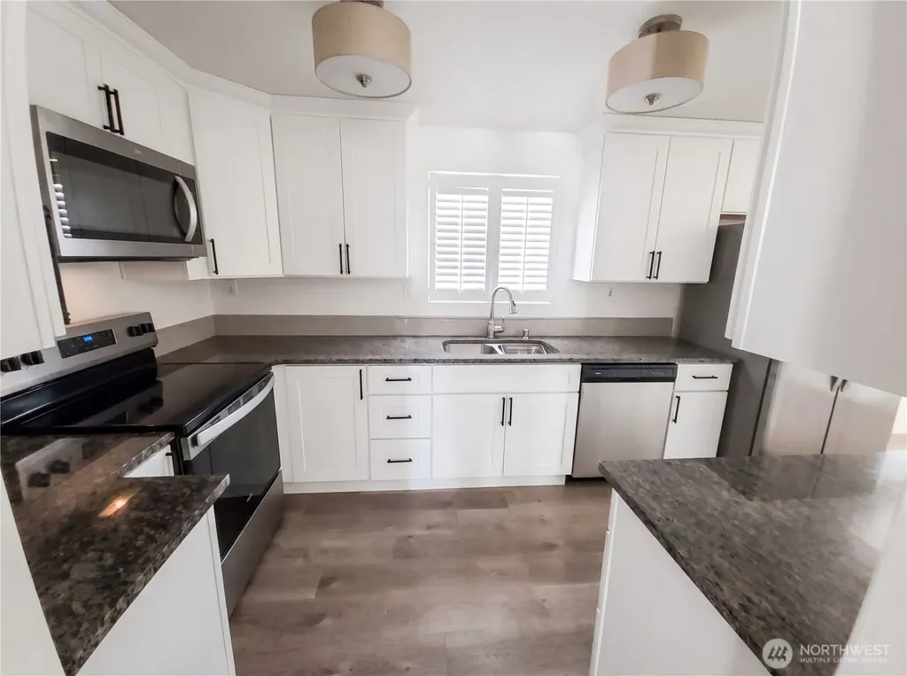 2508 W Francis Avenue Spokane WA 99205