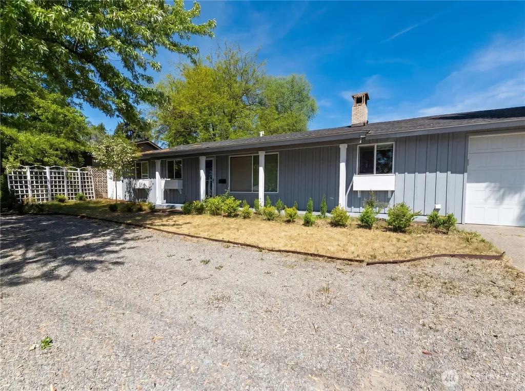 2508 W Francis Avenue Spokane WA 99205