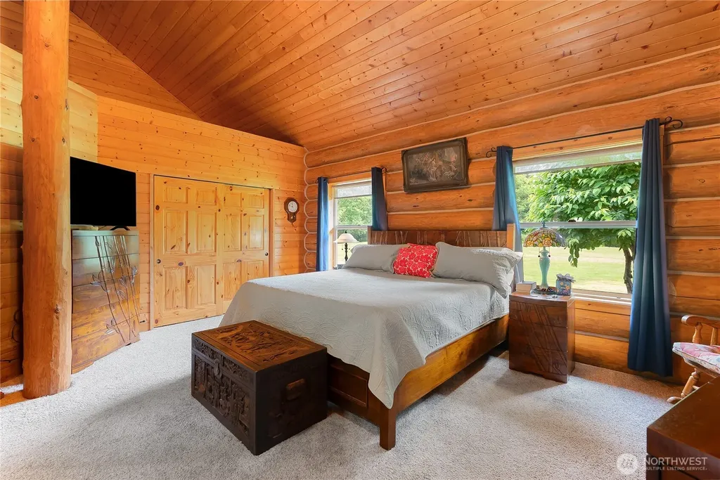 8443 Kickerville Road Blaine WA 98230