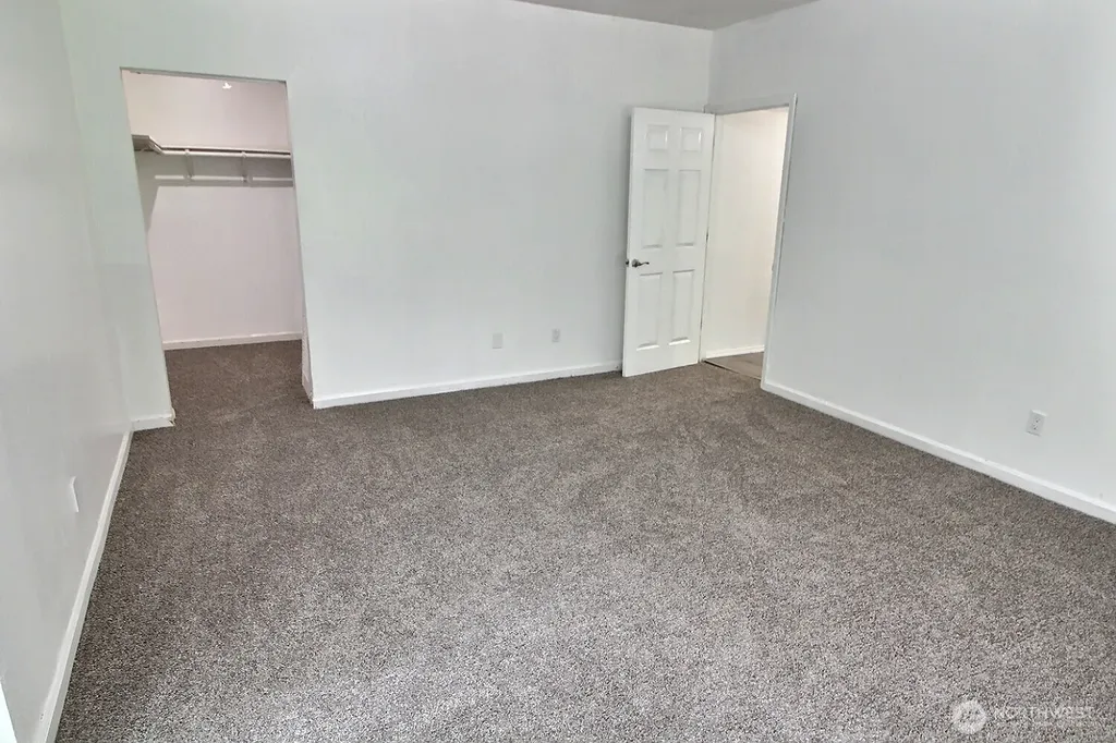 22512 SE 218th Street Maple Valley WA 98038