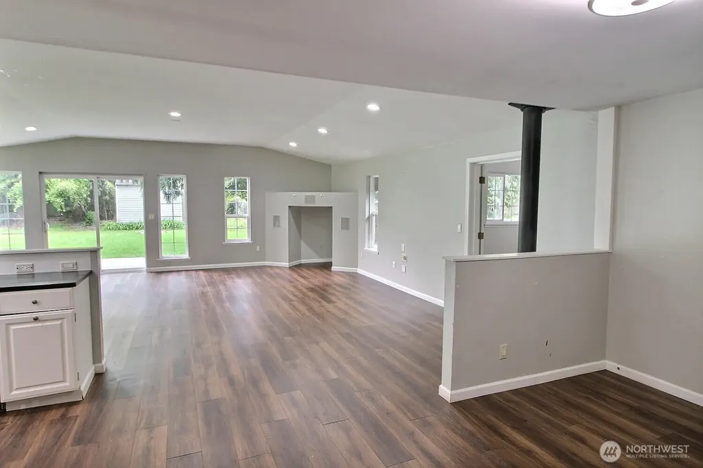 22512 SE 218th Street Maple Valley WA 98038