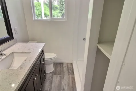 22512 SE 218th Street Maple Valley WA 98038