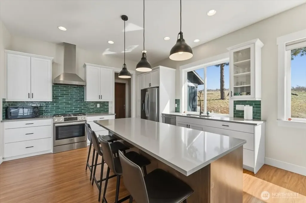 1114 Blazing Star Lane Chelan WA 98816