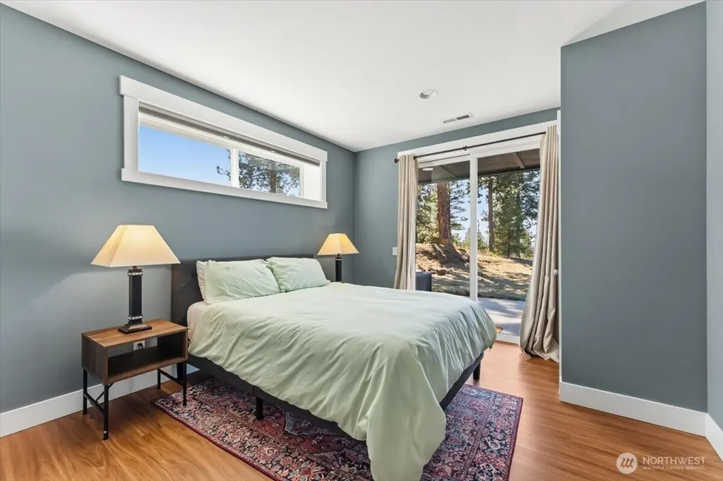 1114 Blazing Star Lane Chelan WA 98816