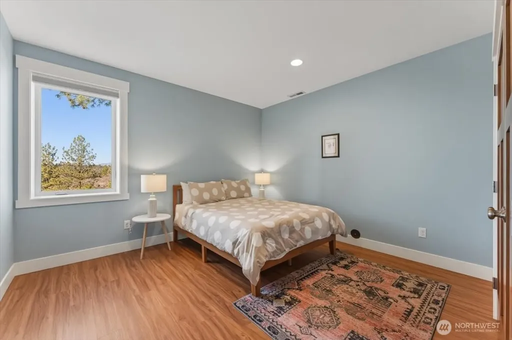 1114 Blazing Star Lane Chelan WA 98816