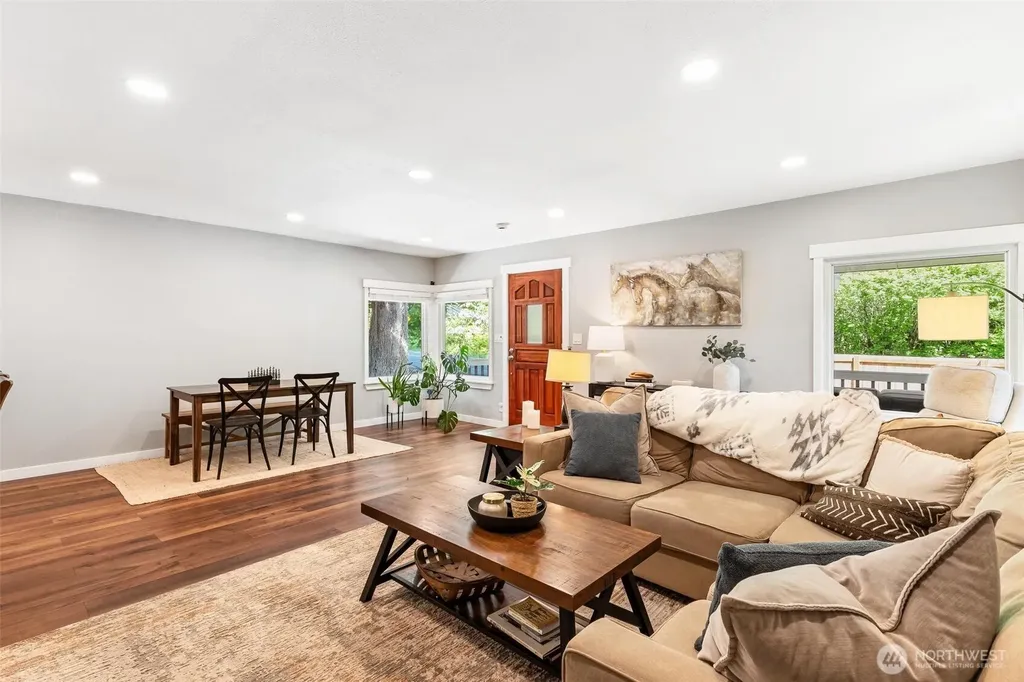 18925 276th Avenue SE Issaquah WA 98027