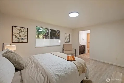 17534 161st Avenue SE Renton WA 98058