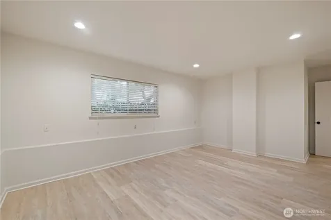 17534 161st Avenue SE Renton WA 98058