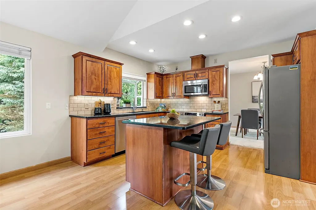 5518 Highland Drive SE Auburn WA 98092