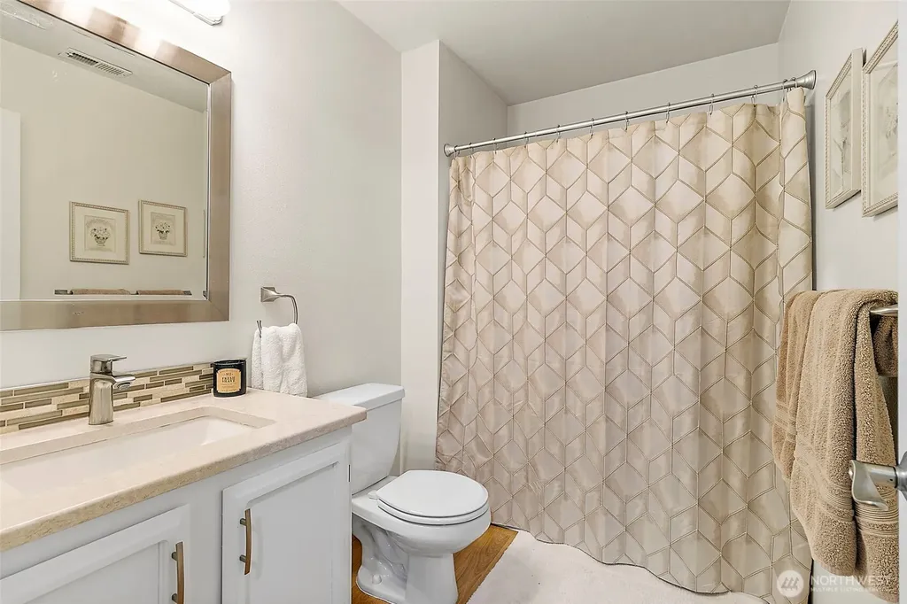 5518 Highland Drive SE Auburn WA 98092