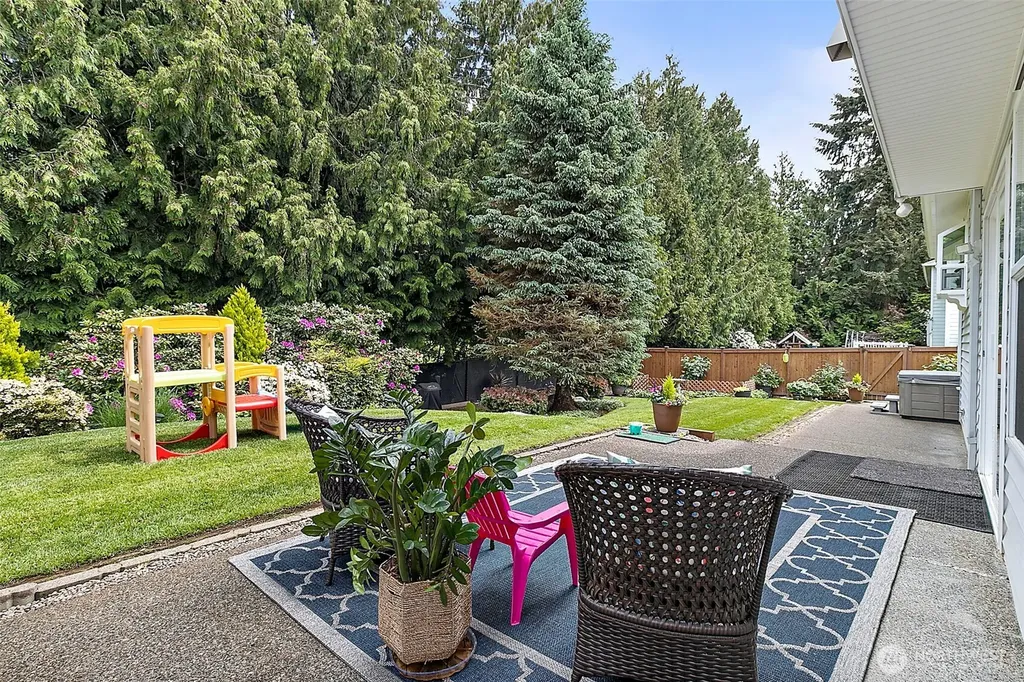 5518 Highland Drive SE Auburn WA 98092
