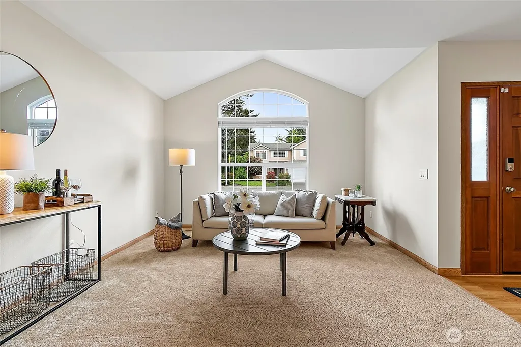 5518 Highland Drive SE Auburn WA 98092