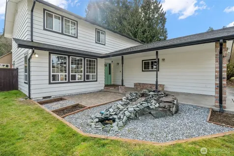 6302 81st Street E Puyallup WA 98371