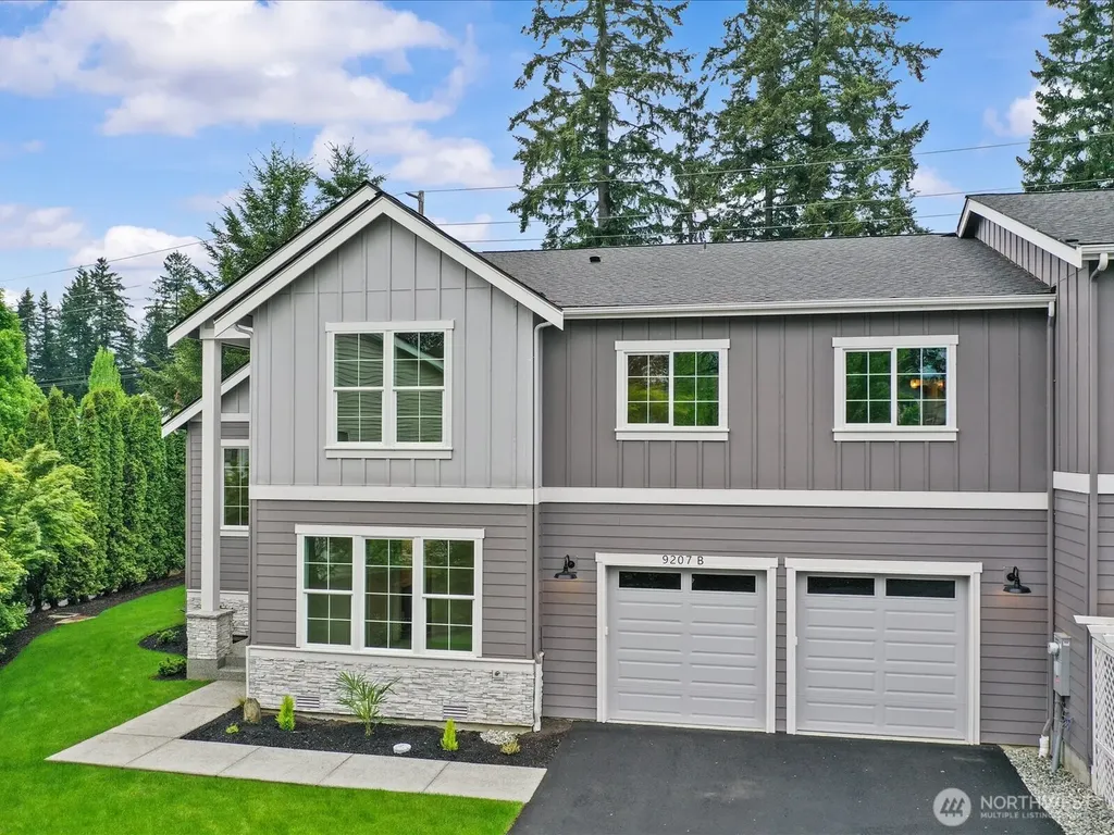 9207 NE 175th Street Bothell WA 98011