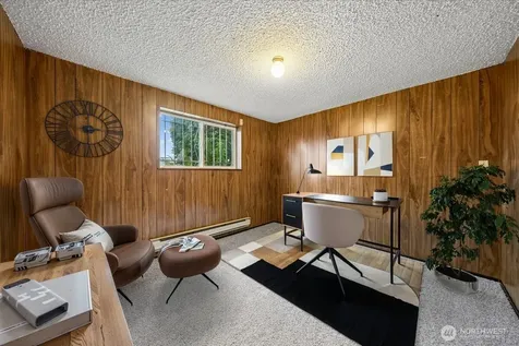 1022 E 56th Street Tacoma WA 98404