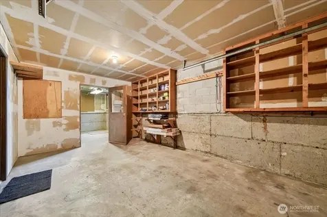 1022 E 56th Street Tacoma WA 98404