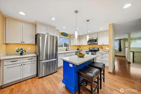 1022 E 56th Street Tacoma WA 98404