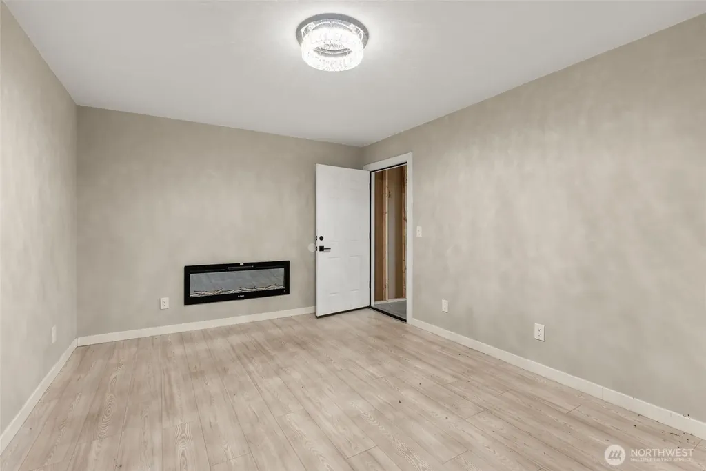 269 Elk Creek Road Raymond WA 98577