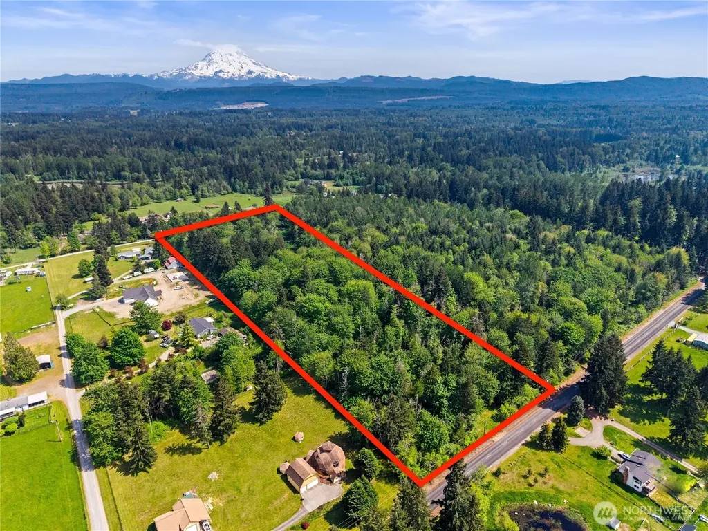 27716 114th Avenue E Graham WA 98338