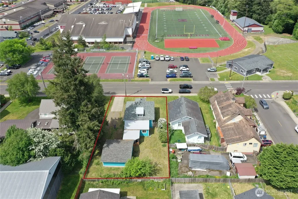 423 E Spruce Street Montesano WA 98563