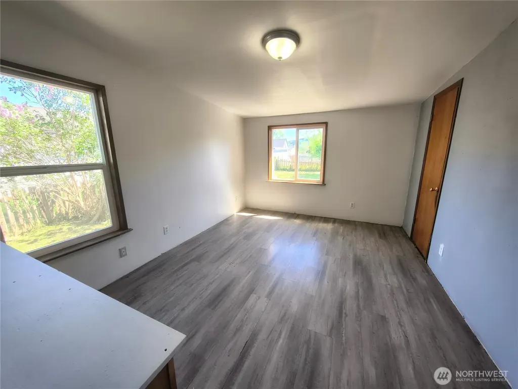 423 E Spruce Street Montesano WA 98563