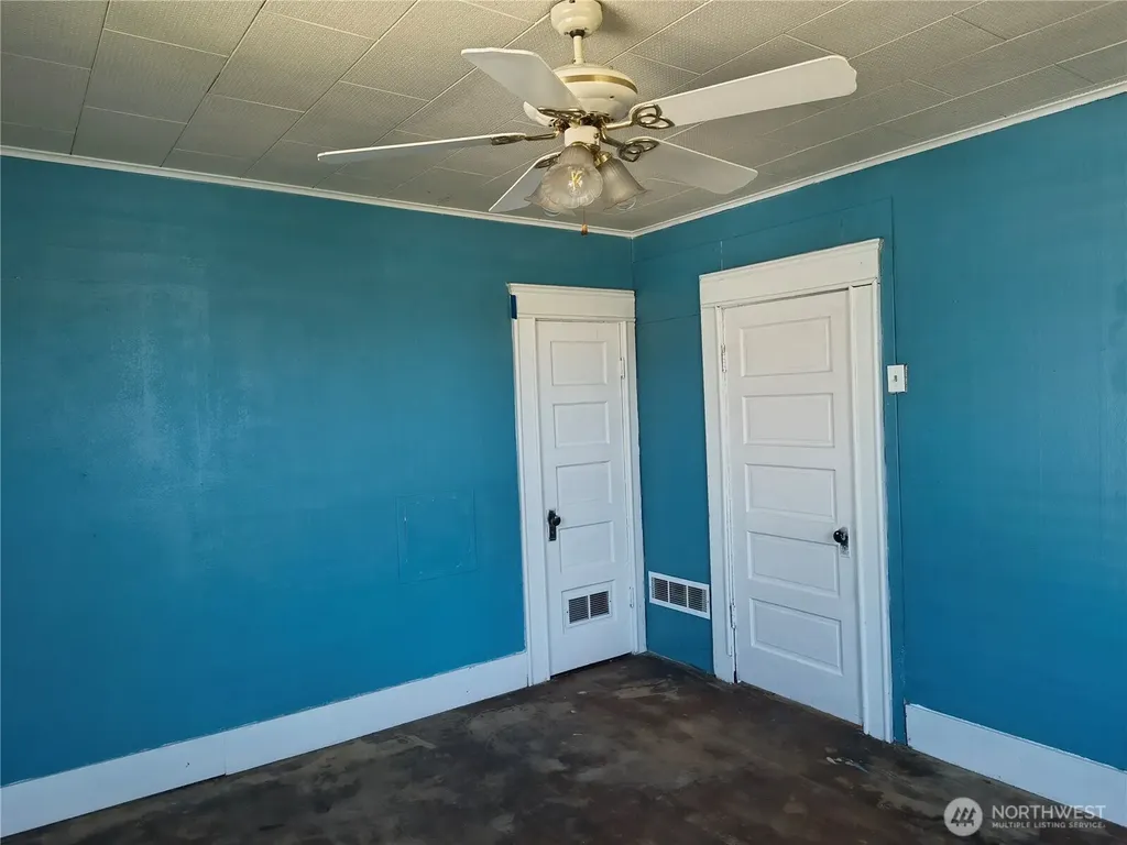 423 E Spruce Street Montesano WA 98563