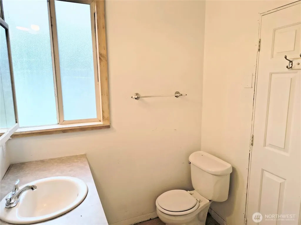423 E Spruce Street Montesano WA 98563