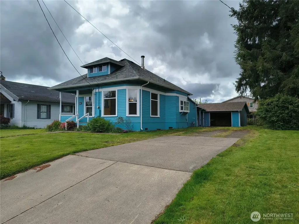 423 E Spruce Street Montesano WA 98563