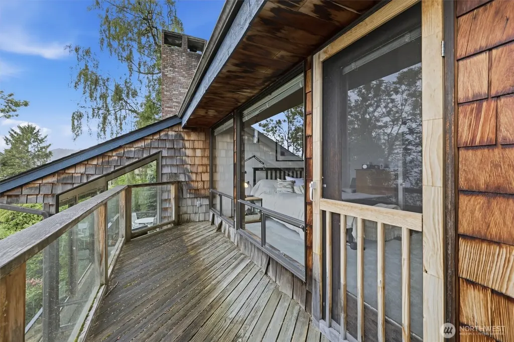500 W Lake Sammamish Parkway NE Bellevue WA 98008