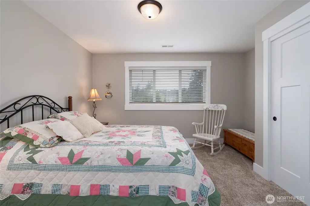 3103 Calvin Court Anacortes WA 98221