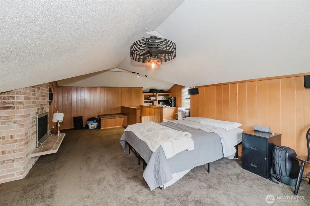6850 E Grandview Street Tacoma WA 98404