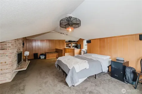 6850 E Grandview Street Tacoma WA 98404