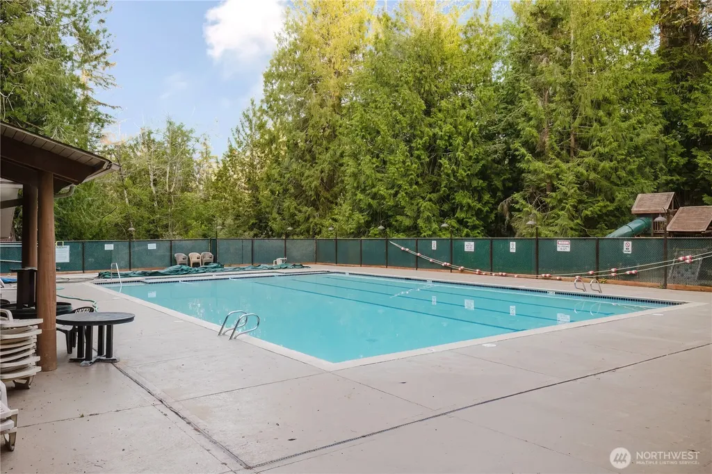 566 E Pointes Drive W Shelton WA 98584