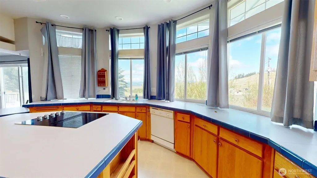 142 Fletcher Road Oroville WA 98844