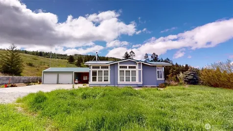 142 Fletcher Road Oroville WA 98844