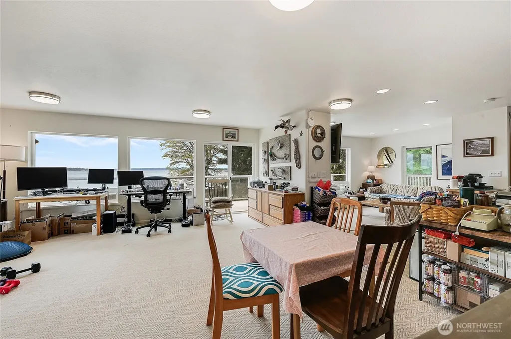 131 S Bay Way Port Ludlow WA 98365