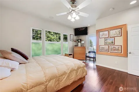 131 S Bay Way Port Ludlow WA 98365