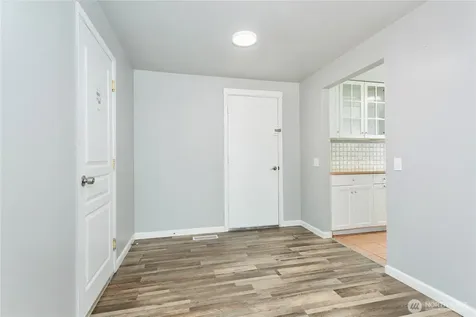 31327 12th Place S Federal Way WA 98003