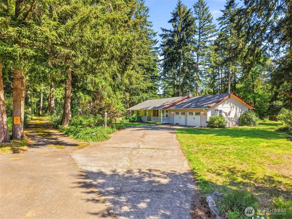 322 Country Estates Drive W Rainier WA 98576