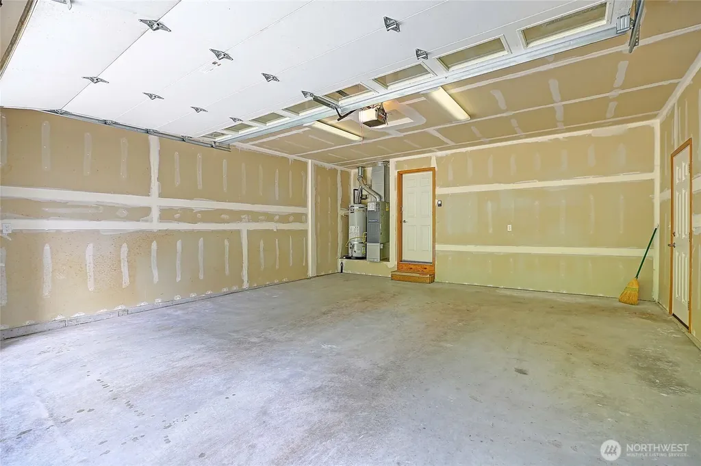 611 SW Camano Drive Camano Island WA 98282