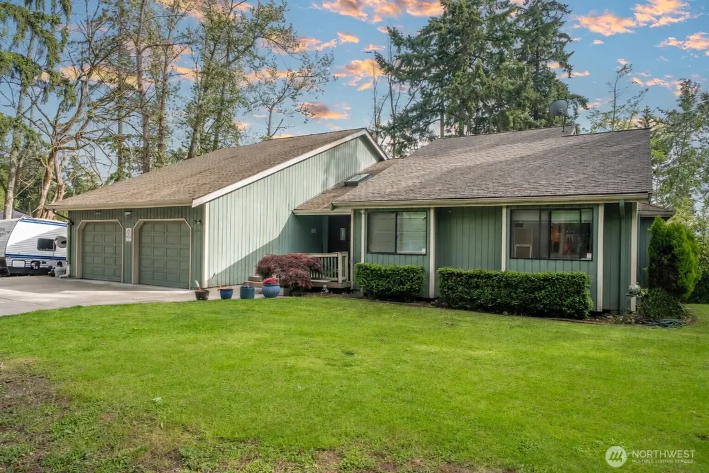 3919 97th Avenue E Edgewood WA 98371