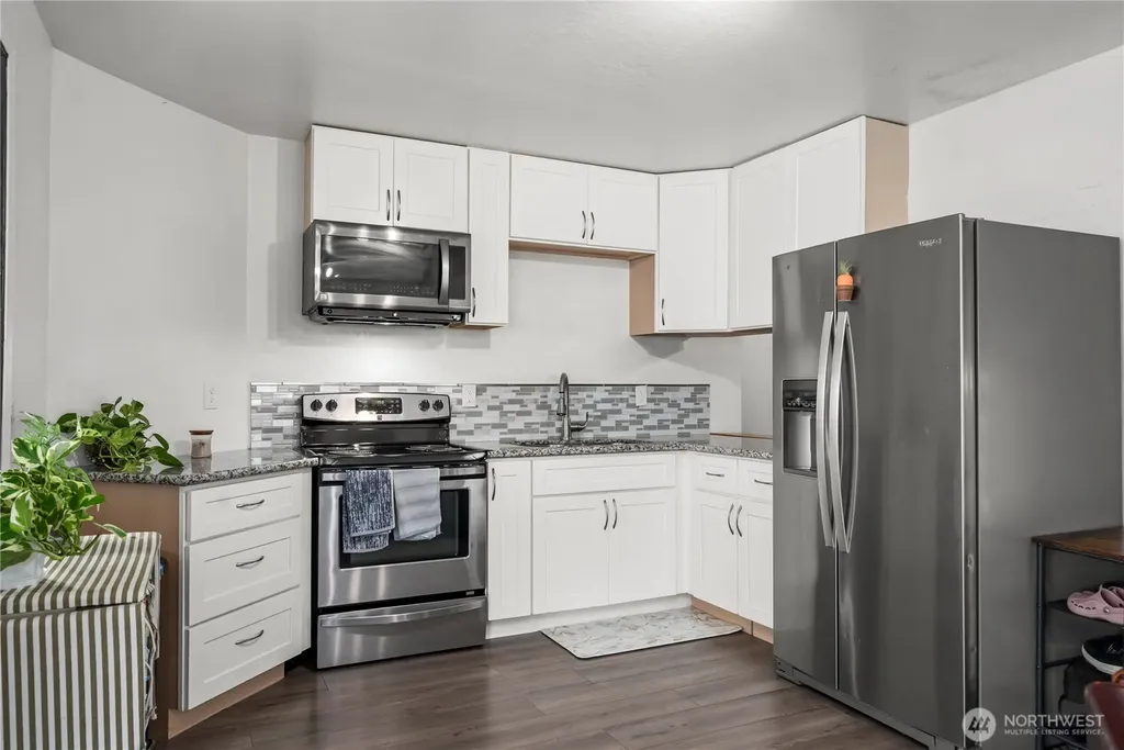 3919 97th Avenue E Edgewood WA 98371