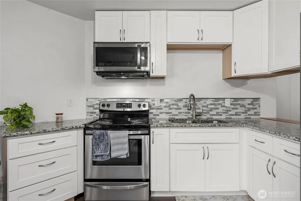 3919 97th Avenue E Edgewood WA 98371