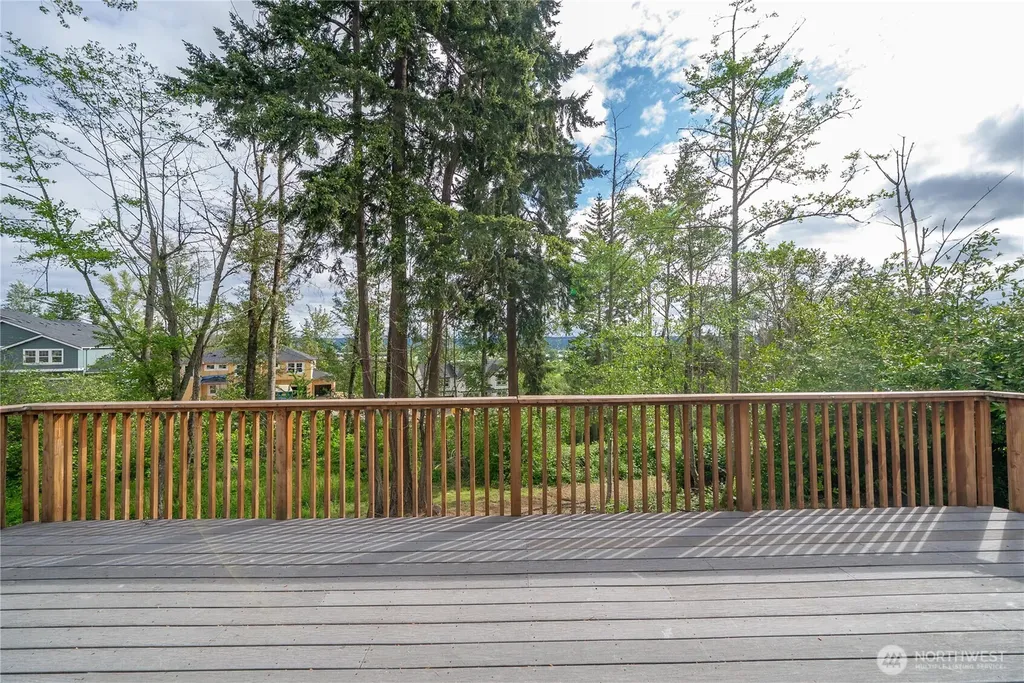 3919 97th Avenue E Edgewood WA 98371