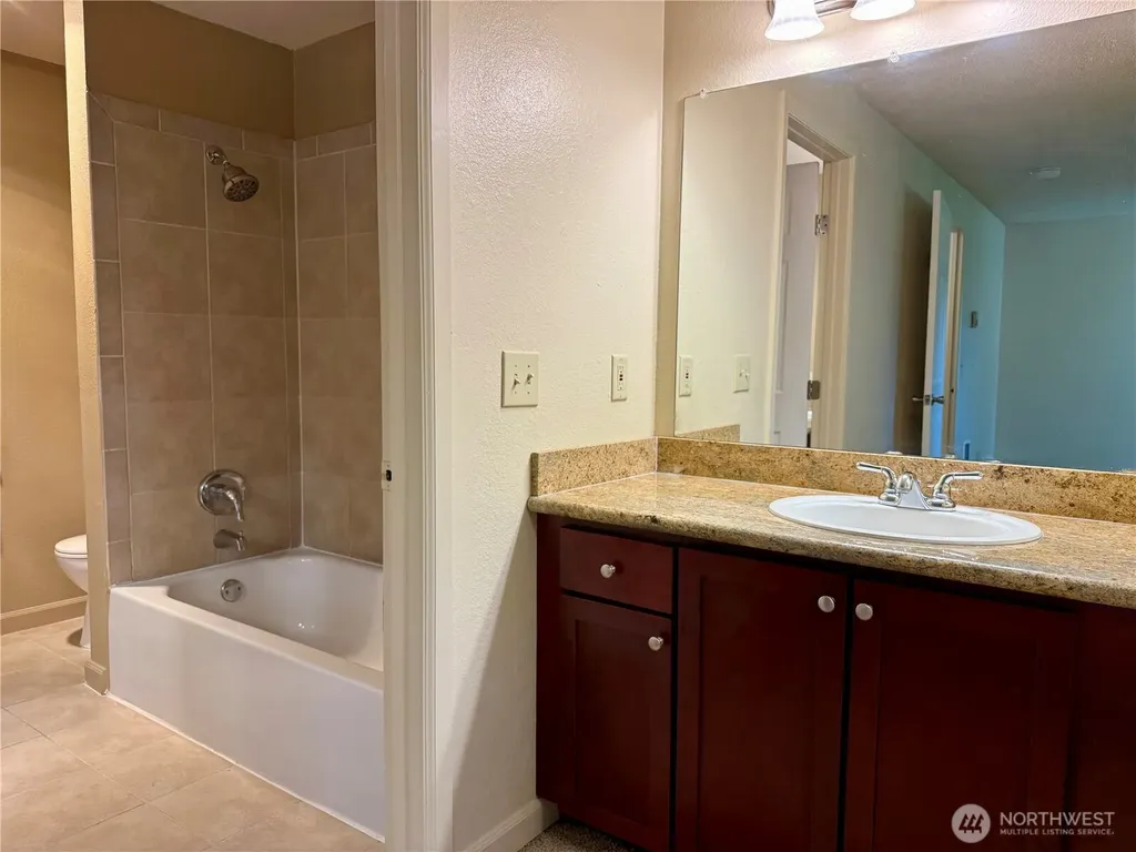 23816 12th Place S Des Moines WA 98198