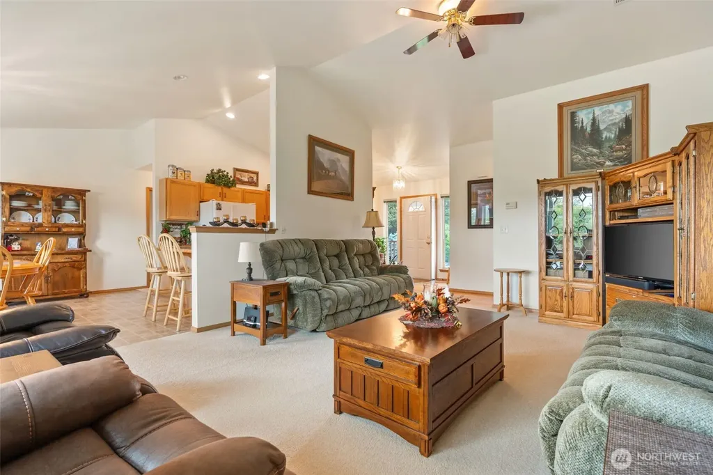 17927 Daryl Lane SW Rochester WA 98579